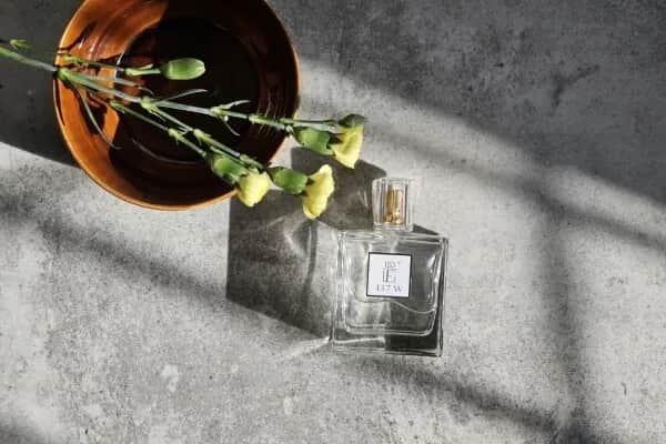 Jakie perfumy na lato męskie wybrać, by czuć się świeżo i lekko